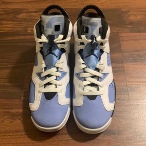Air Jordan Retro ‘UNC Home’ size US 6.5y
